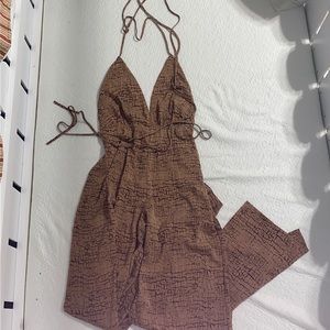 Wide leg tie back jumpsuit